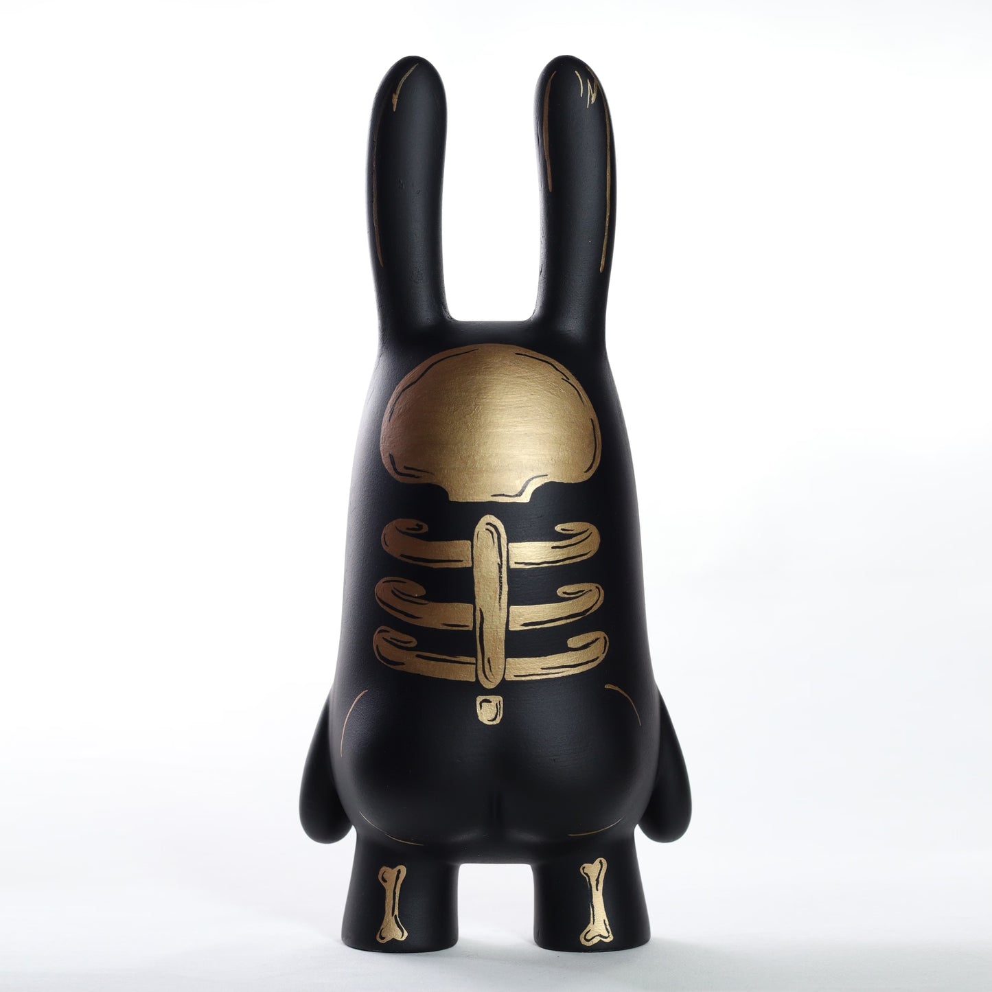 Nuenee - Gold Skeleton